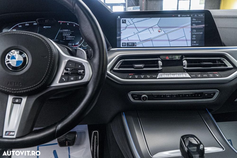 BMW X5 xDrive45e - 35