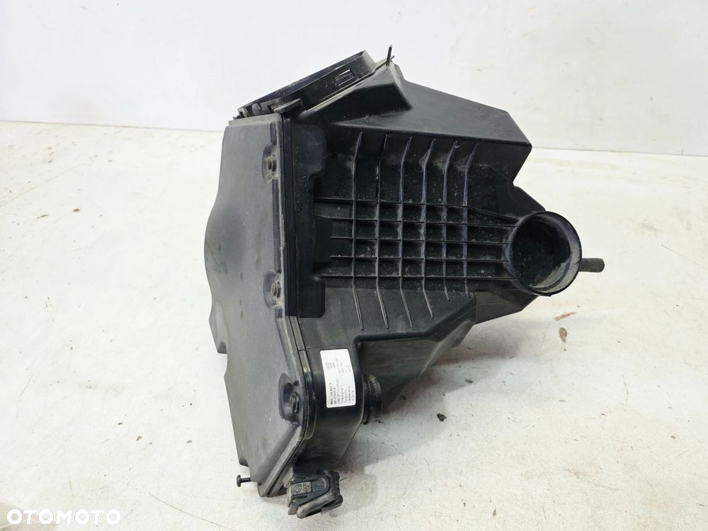 OBUDOWA FILTRA POWIETRZA AUDI A4 S4 B8 A5 S5 8T 2.0 3.0 TFSI 8K0133837P - 3