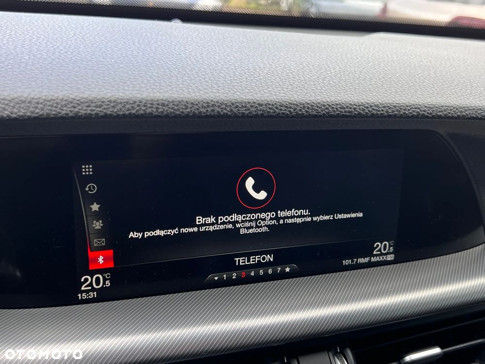 Alfa Romeo Stelvio 2.0 Turbo 16V AT8-Q4 Veloce - 30
