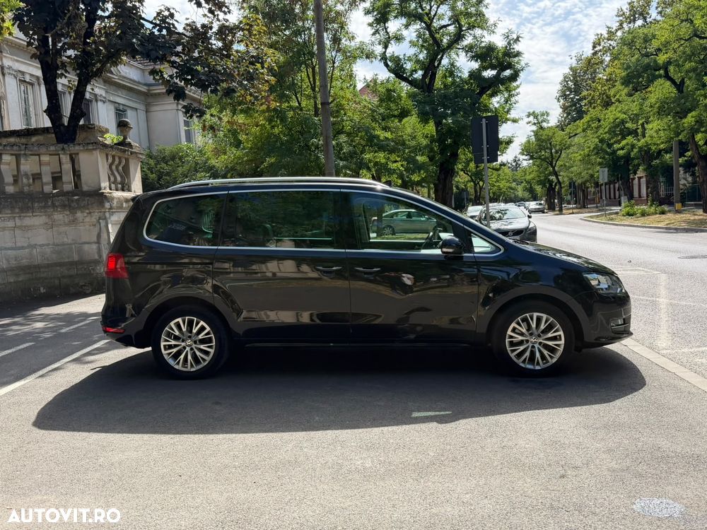Volkswagen Sharan 2.0 TDI DSG BlueMotion Technology Highline - 2