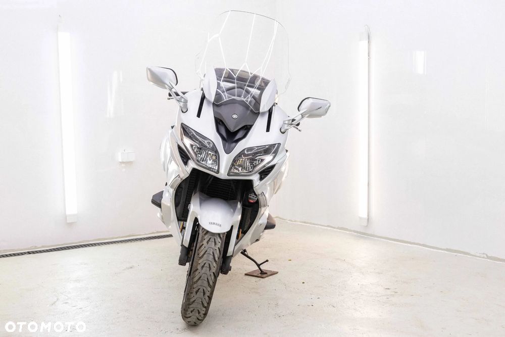 Yamaha FJR - 3