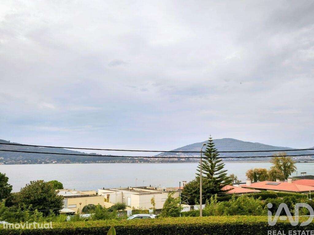 Apartamento T2 em Seixas de 76 m2 - Grande imagem: 3/34