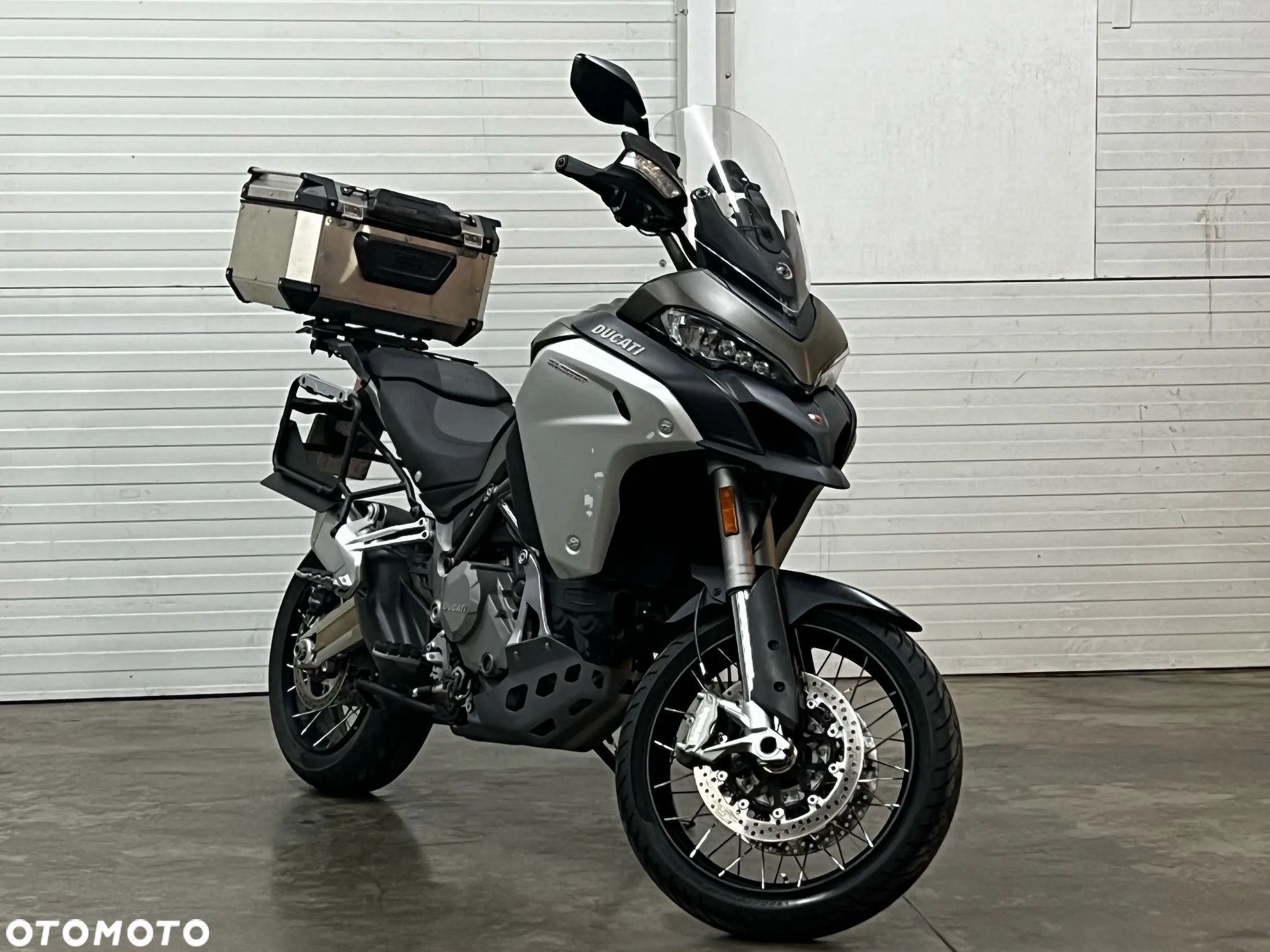 Ducati Multistrada - 1