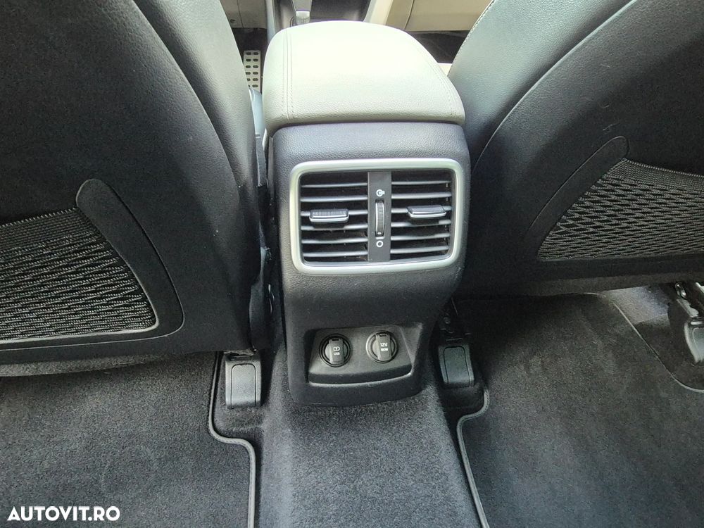 Kia Sportage 1.6 CRDI AWD Eco-Dynamics+ (48V M-H) DCT PLATINUM - 25