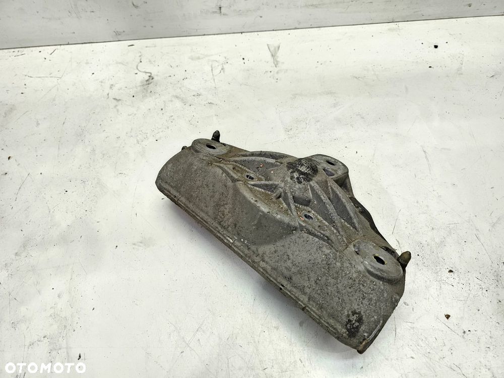 ŁAPA PODPORA BELKI SKRZYNI BIEGÓW AUDI Q7 4L 3.0 TDI 7L6399649D - 2