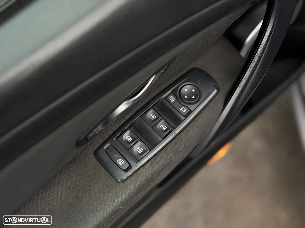 Renault Mégane Sport Tourer 1.5 dCi Dynamique - 8