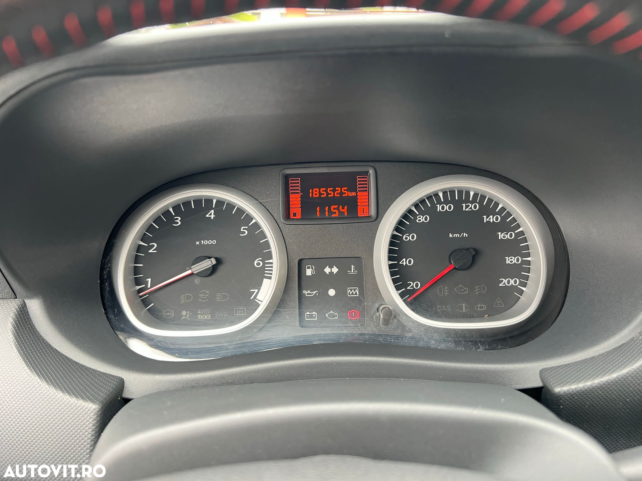 Dacia Duster 1.6 16V 4x2 Destination - 27