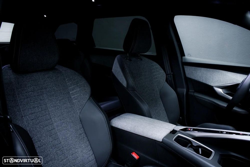 Peugeot 5008 1.2 Hybrid Allure Pack e-DCS6 - 17