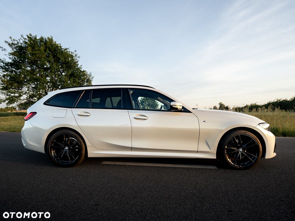 BMW Seria 3 320d xDrive mHEV M Sport sport - 21