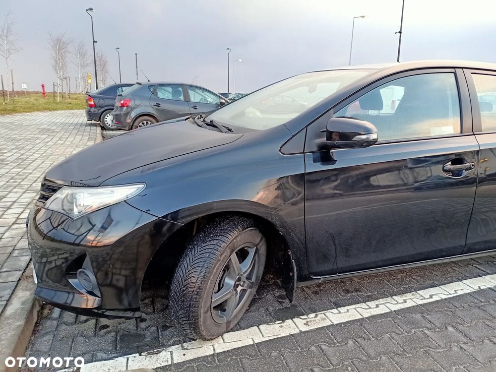 Toyota Auris - 9