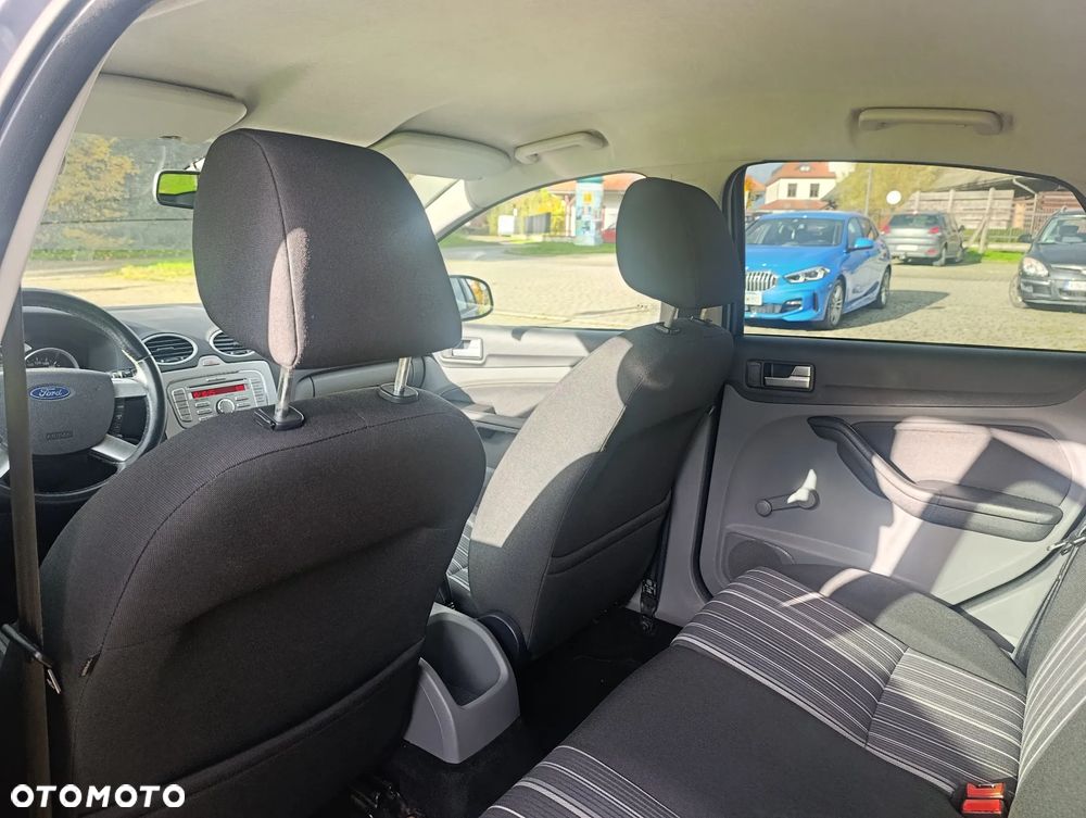 Ford Focus 1.6 TDCi DPF Trend - 15