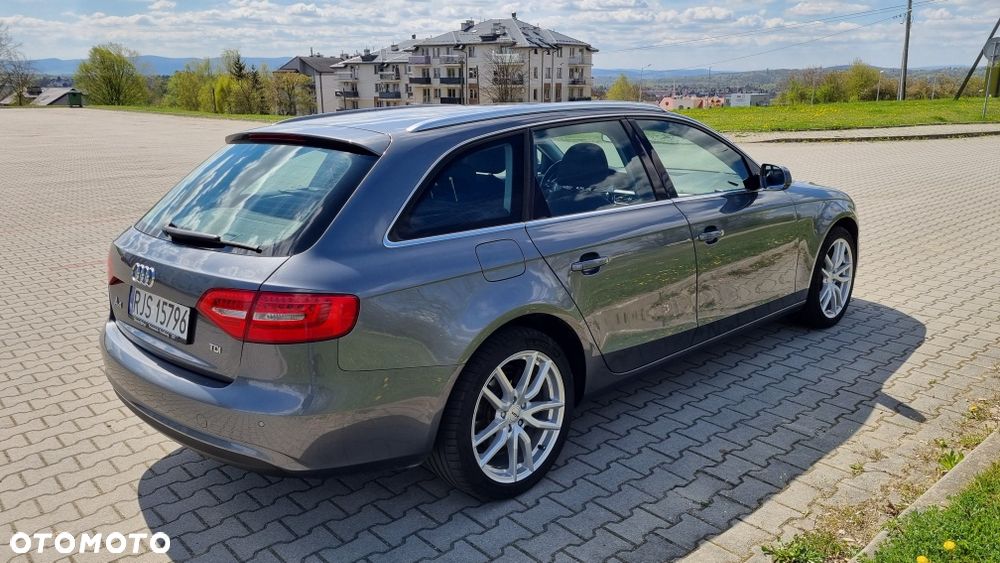 Audi A4 Avant - 5