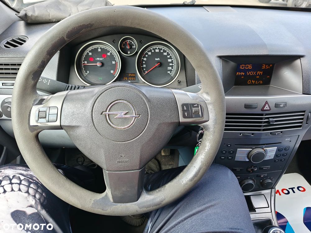 Opel Astra 1.7 CDTI - 19