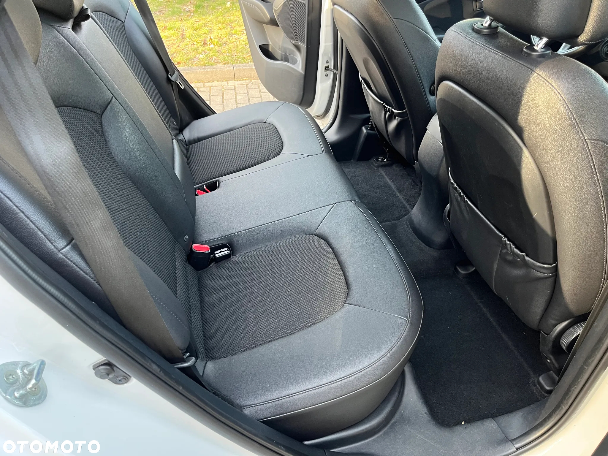 Hyundai ix35 - 16