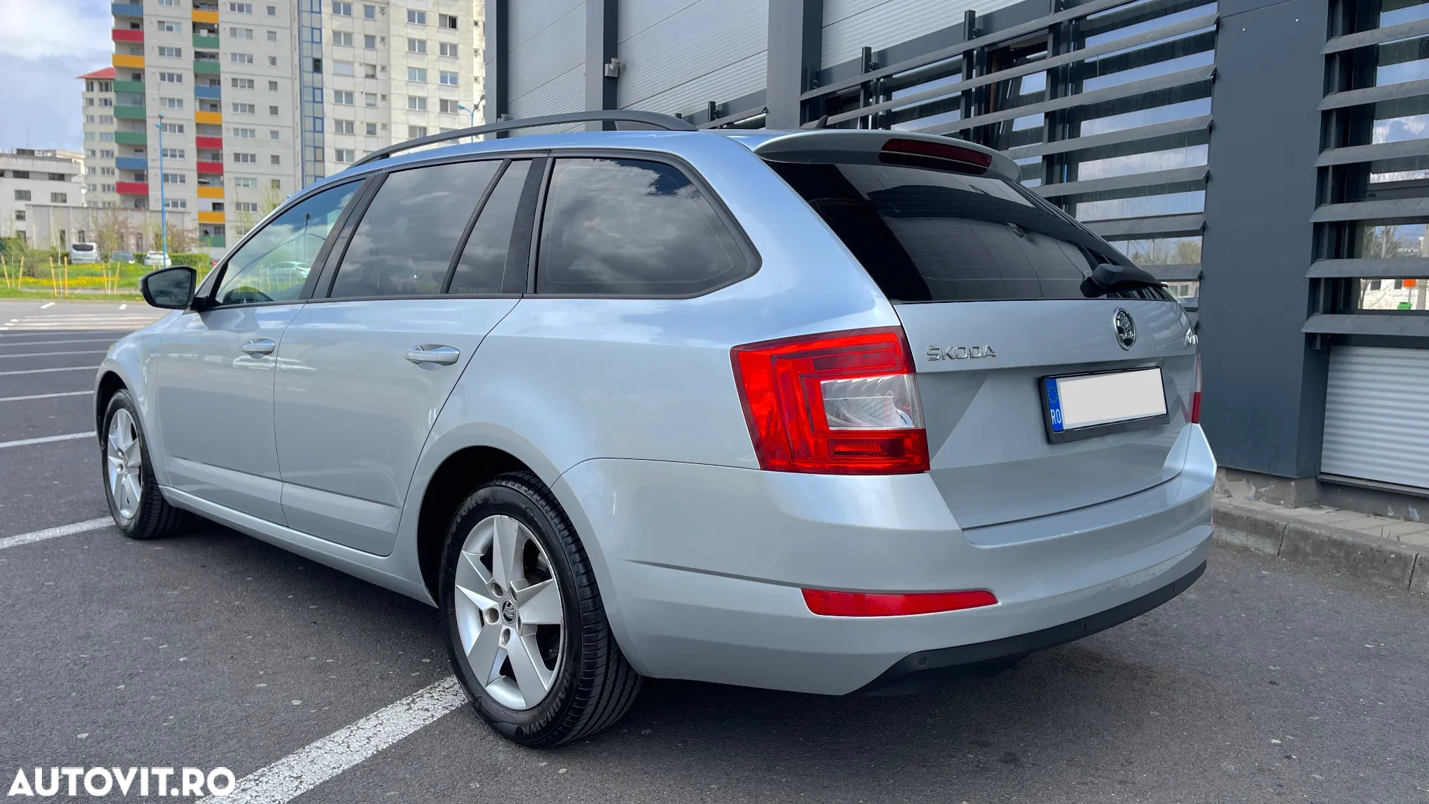 Skoda Octavia Combi 1.6 TDI (Green tec) Style - 3