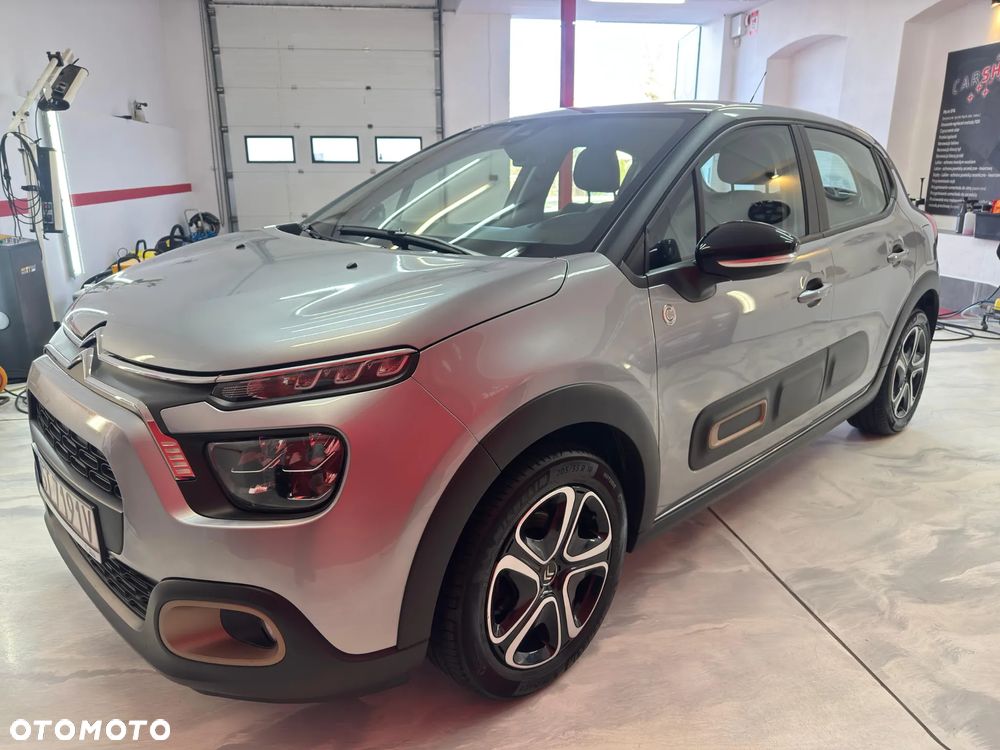 Citroën C3 1.2 PureTech Shine - 2