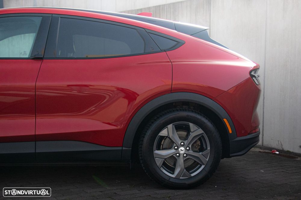 Ford Mustang Mach-E Standard AWD - 8