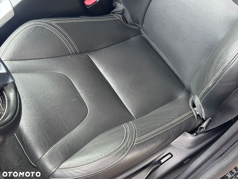 Volvo V60 D2 Summum - 15