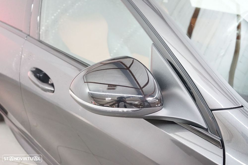 Mercedes-Benz C 300 e T 9G-TRONIC AMG Line - 14