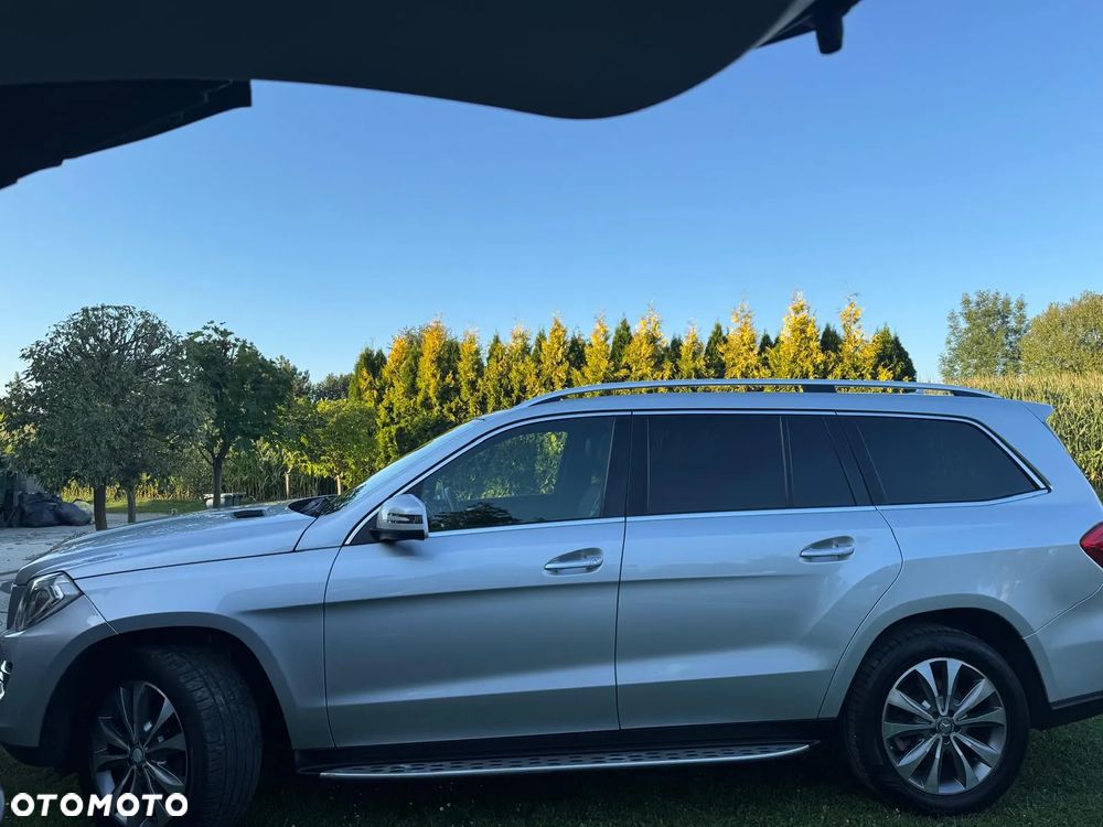 Mercedes-Benz GL 400 4Matic 7G-TRONIC - 22