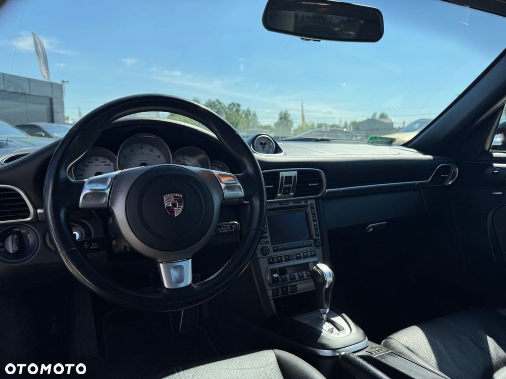 Porsche 911 - 17