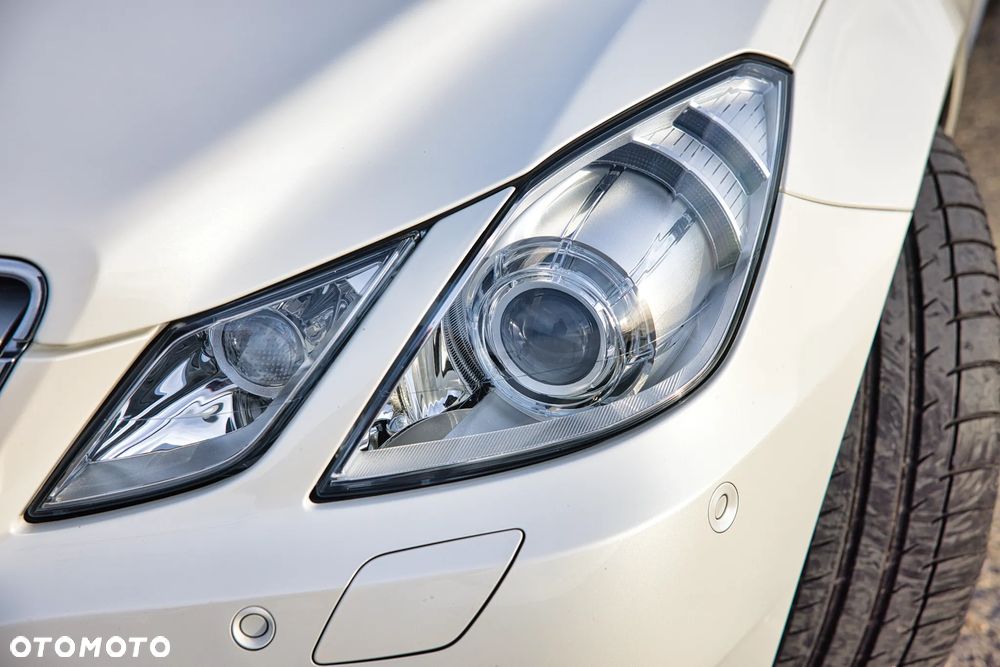 Mercedes-Benz Klasa E 350 CGI BlueEFFICIENCY 7G-TRONIC Prime Edition - 27