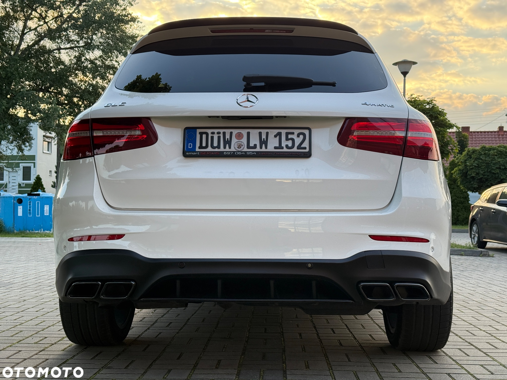 Mercedes-Benz GLC 250 d 4Matic 9G-TRONIC AMG Line - 16