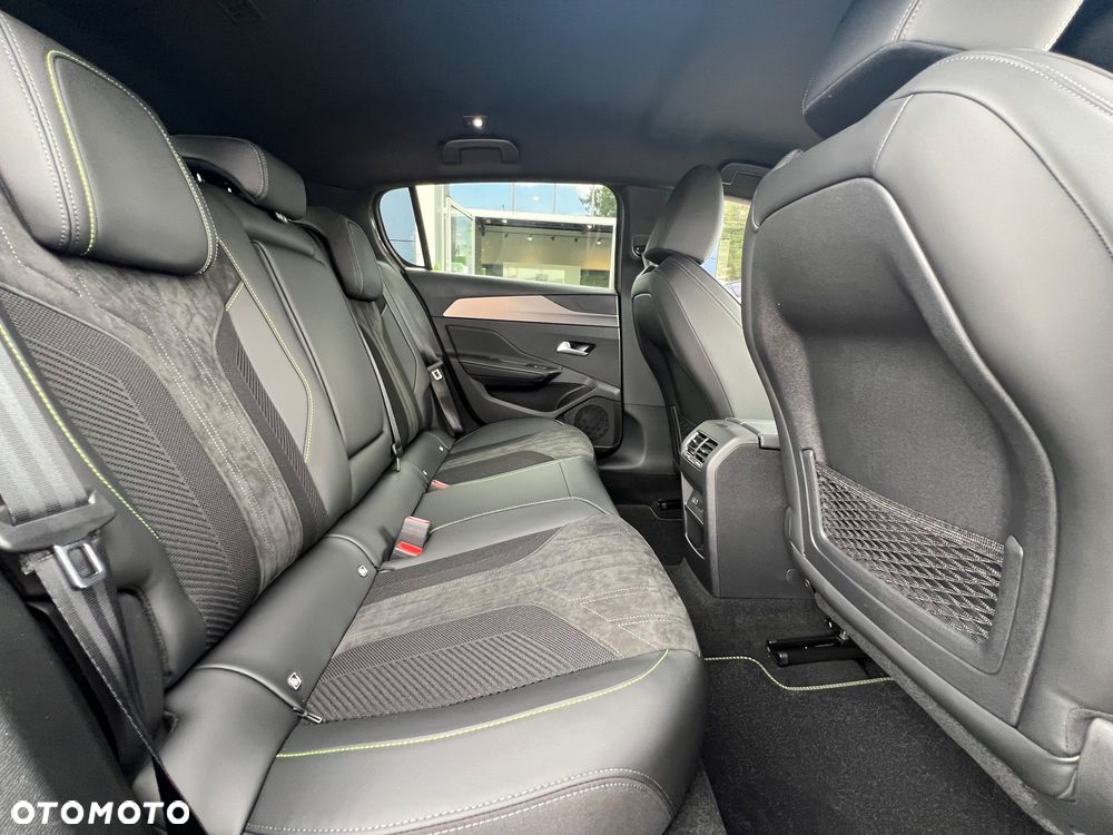 Peugeot 308 - 18