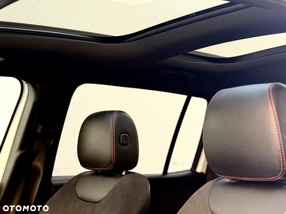 Mercedes-Benz GLB 250 4-Matic AMG Line 8G-DCT - 26