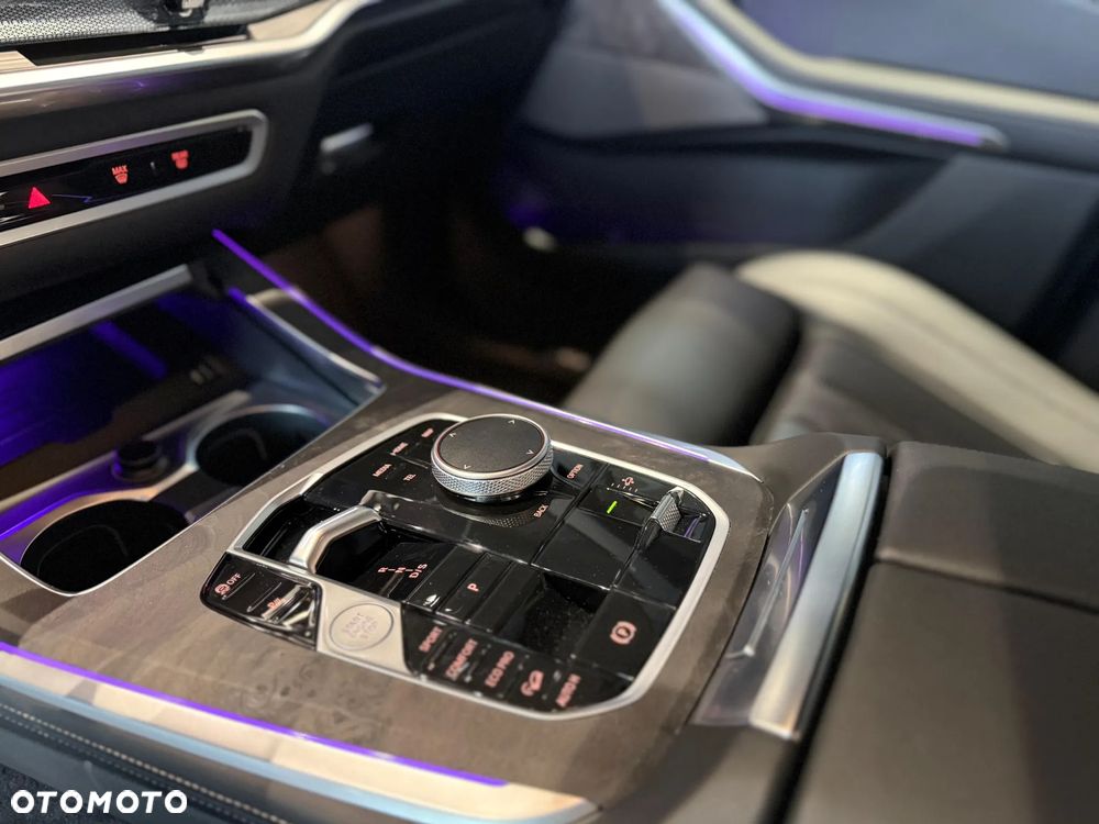 BMW X5 - 12