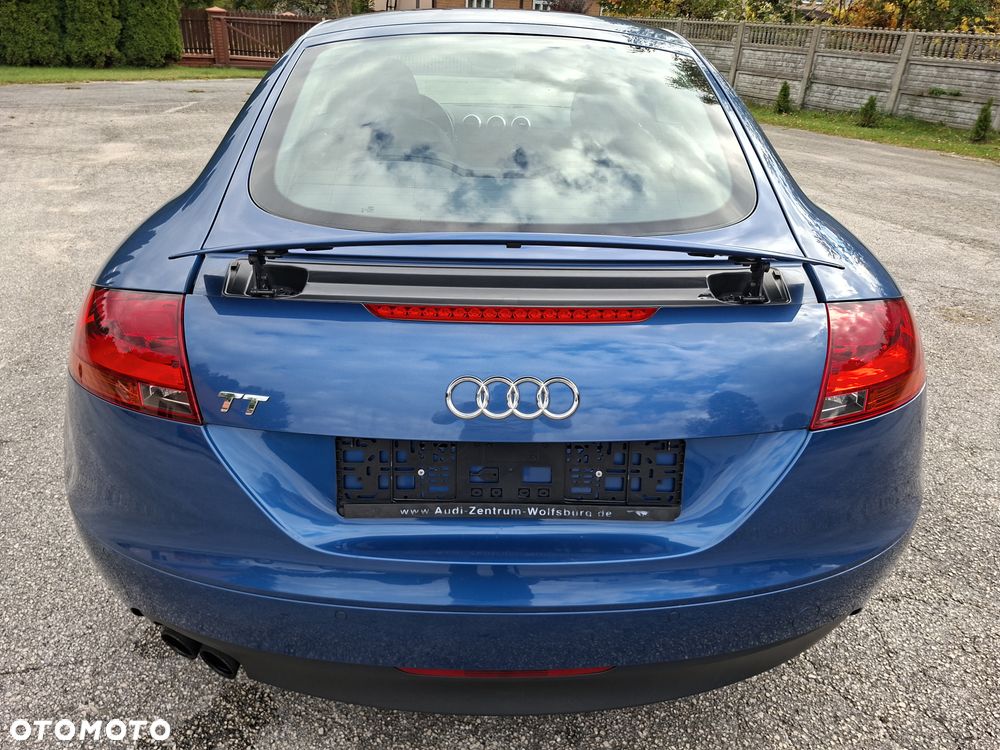 Audi TT Coupé - 8