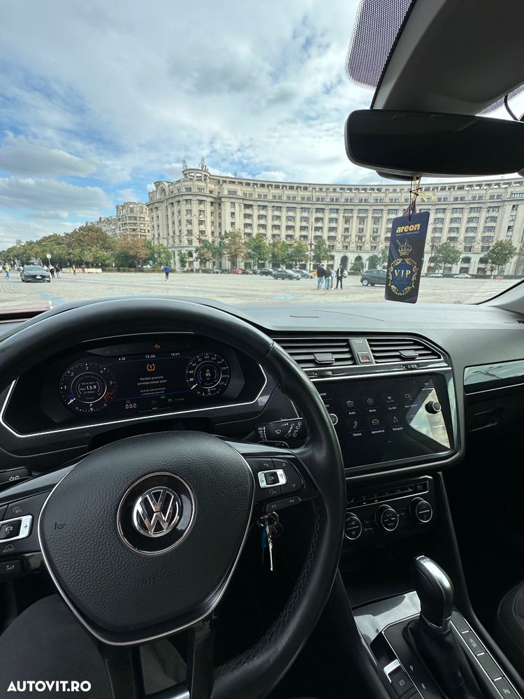 Volkswagen Tiguan - 18