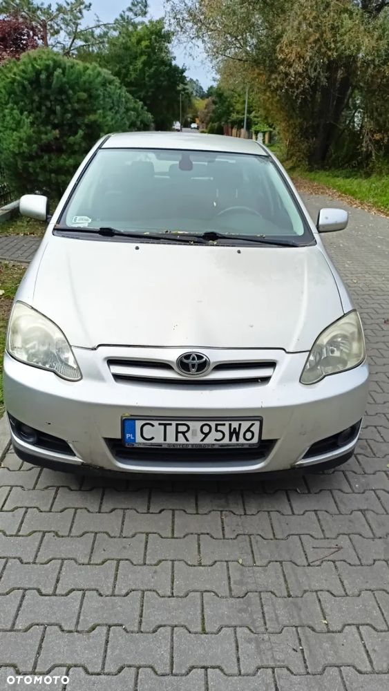 Toyota Corolla 1.6 VVT-i Sol - 3