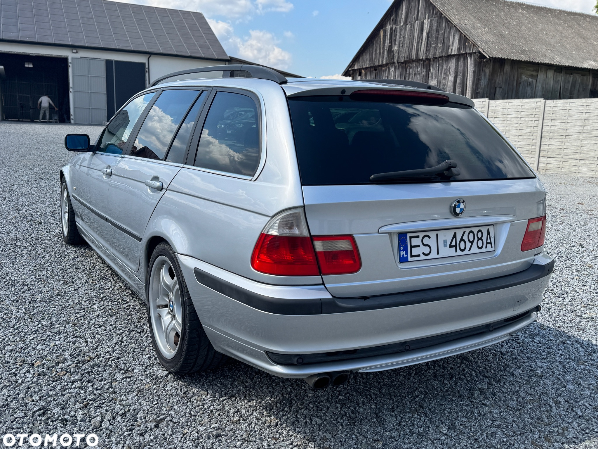BMW Seria 3 330i Touring Edition Sport - 4