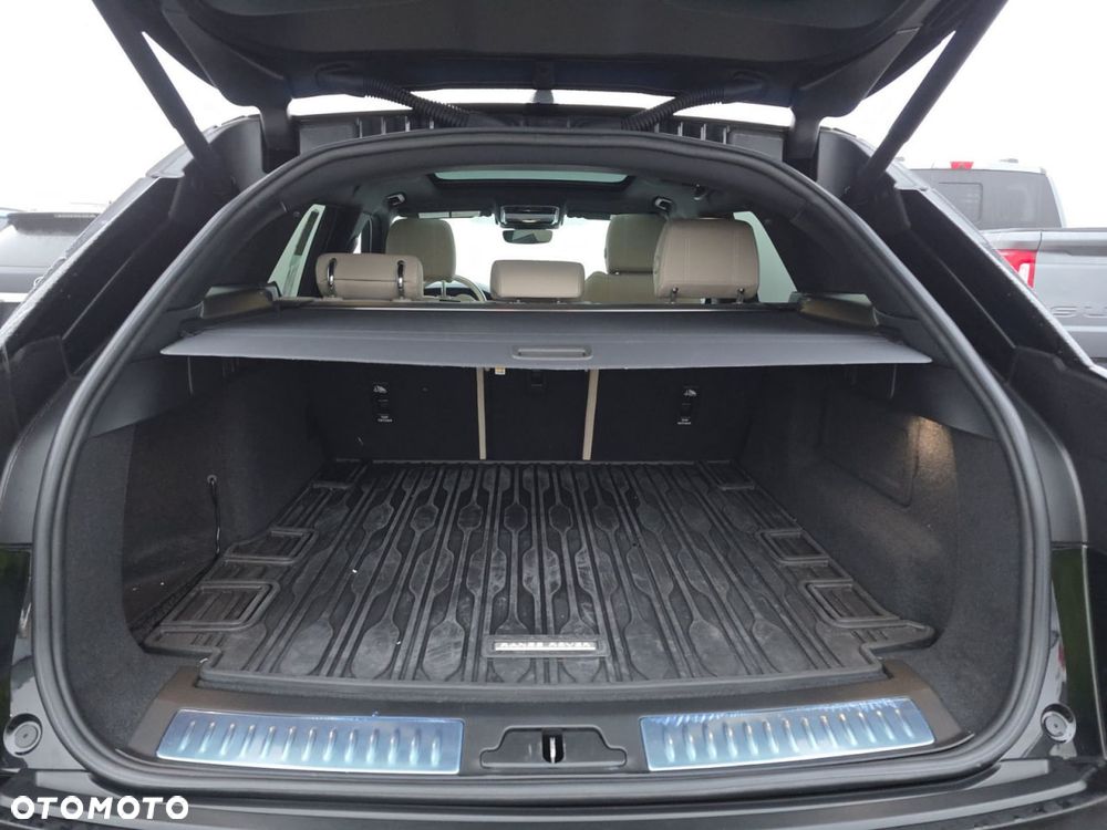 Land Rover Range Rover Velar P250 R-Dynamic S - 17