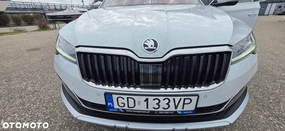 Skoda Superb 2.0 TDI SCR 4x4 Scout DSG - 23