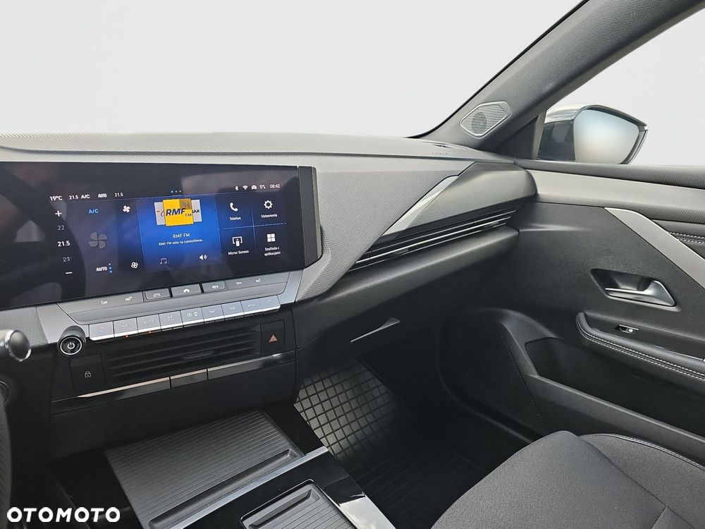 Opel Astra - 24