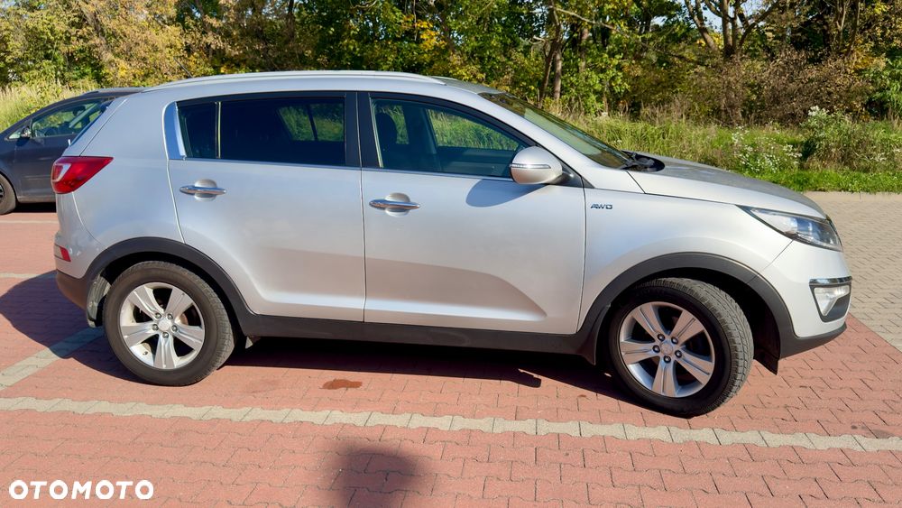 Kia Sportage 2,0 CRDI AWD Spirit - 11