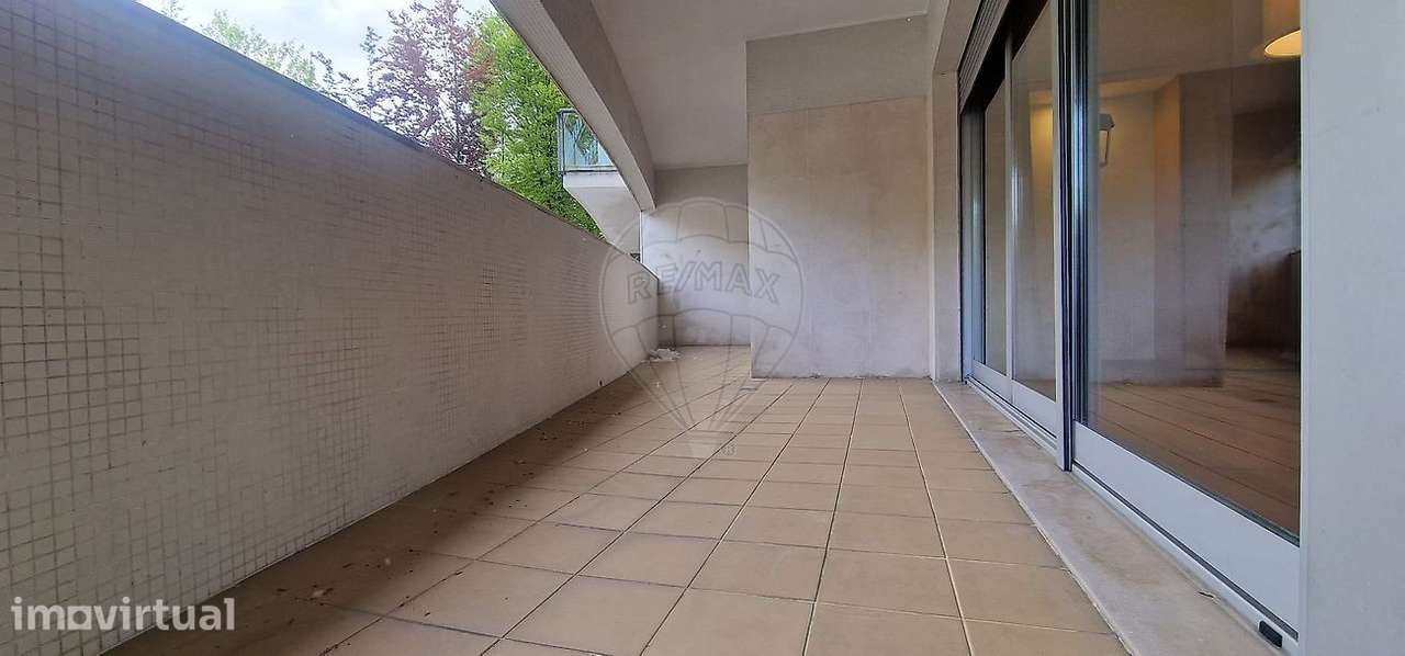 Apartamento T1 para arrendamento - Grande imagem: 2/8
