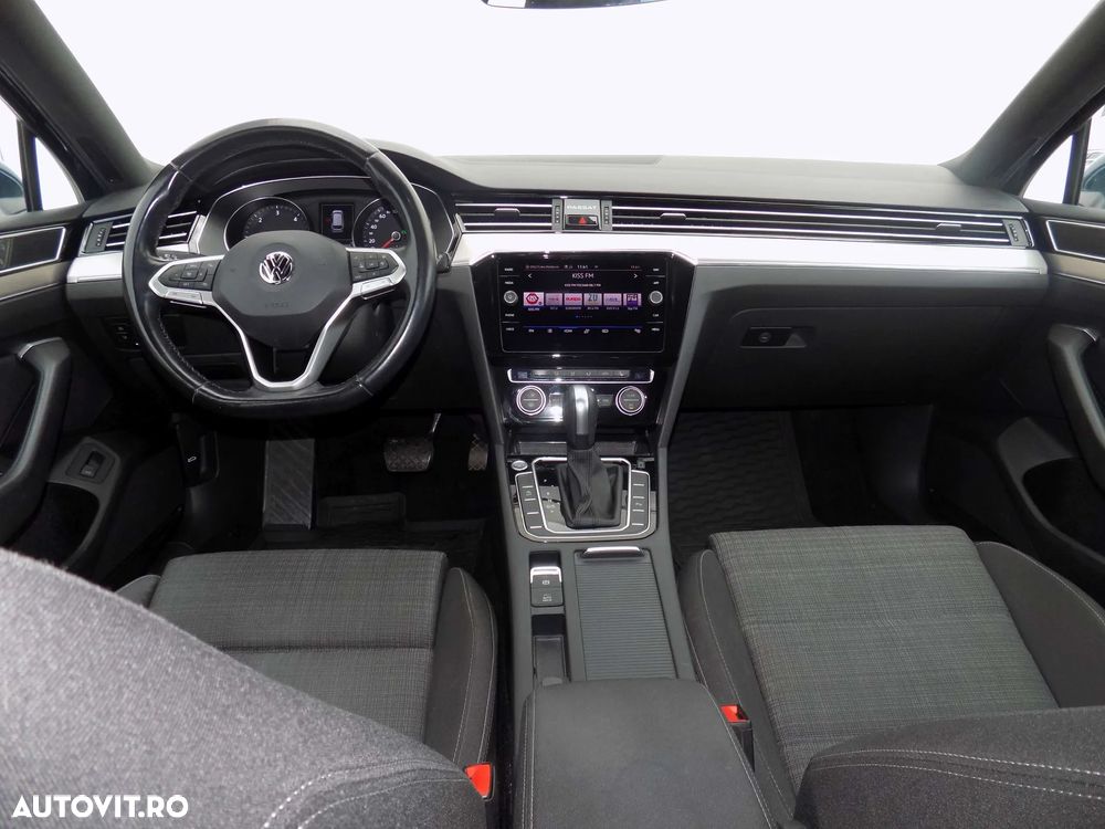 Volkswagen Passat 2.0 TDI SCR DSG Business - 10