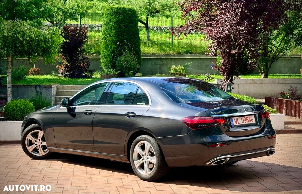 Mercedes-Benz E 220 d 9G-TRONIC Avantgarde - 3