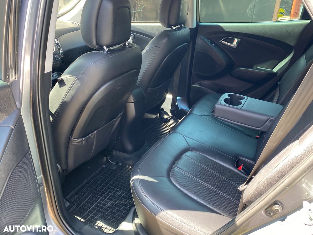 Hyundai ix35 2.0 CRDI 4WD Automatik Premium - 17