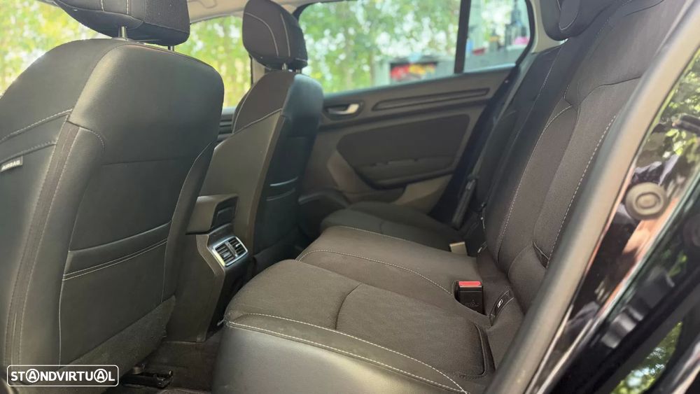 Renault Mégane Sport Tourer 1.3 TCe Limited - 10