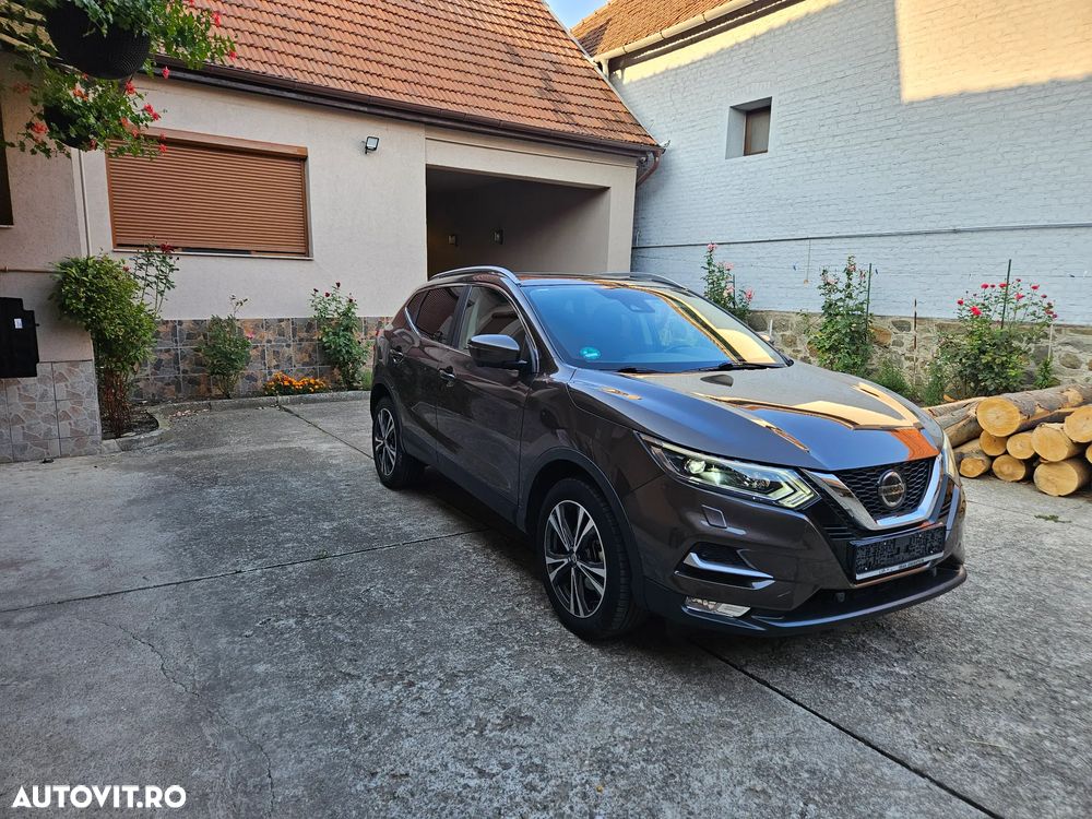 Nissan Qashqai - 2
