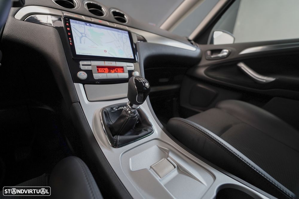 Ford S-Max 1.8 TDCi Titanium 7L - 17