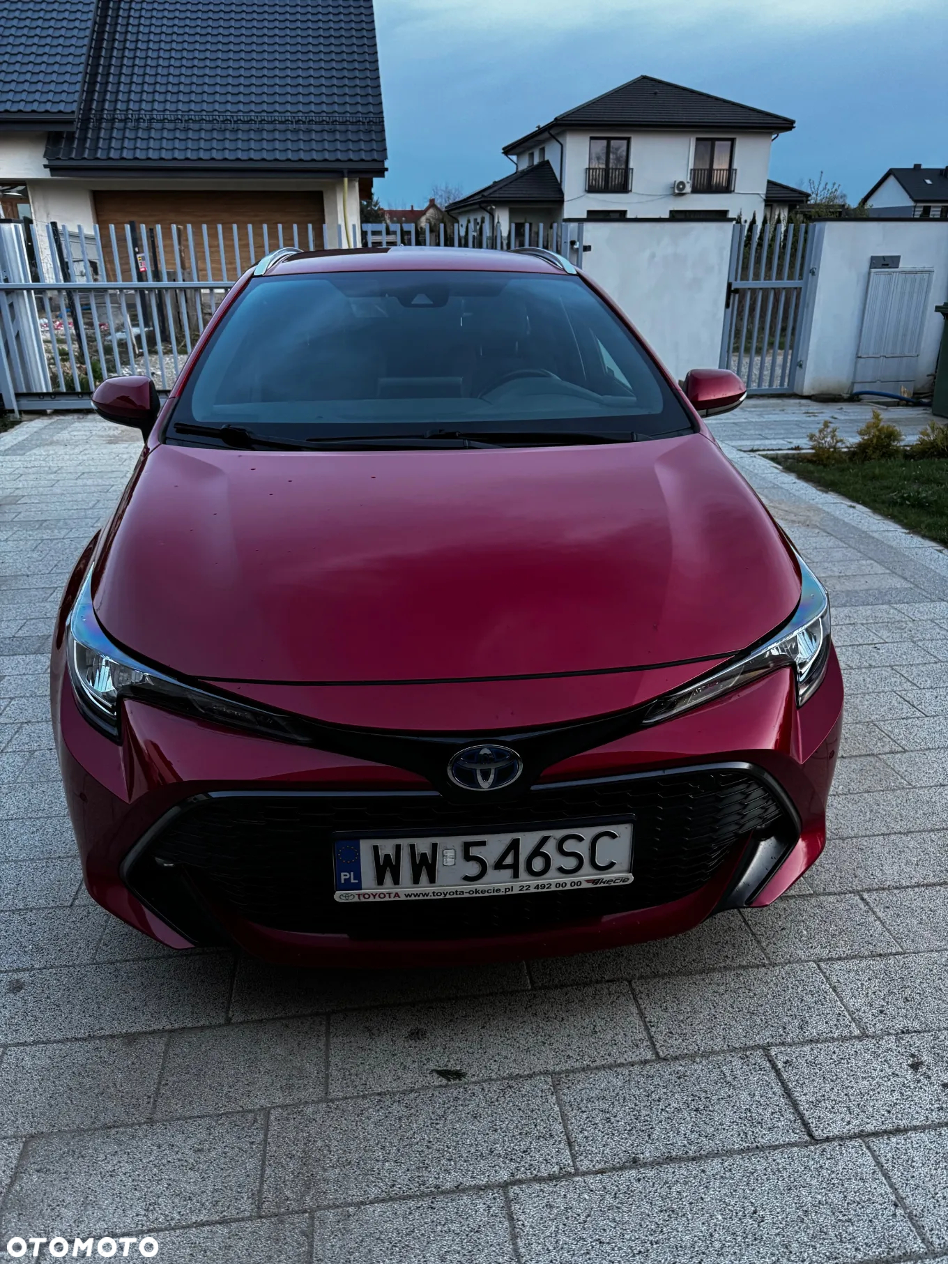 Toyota Corolla 2.0 Hybrid Comfort - 2