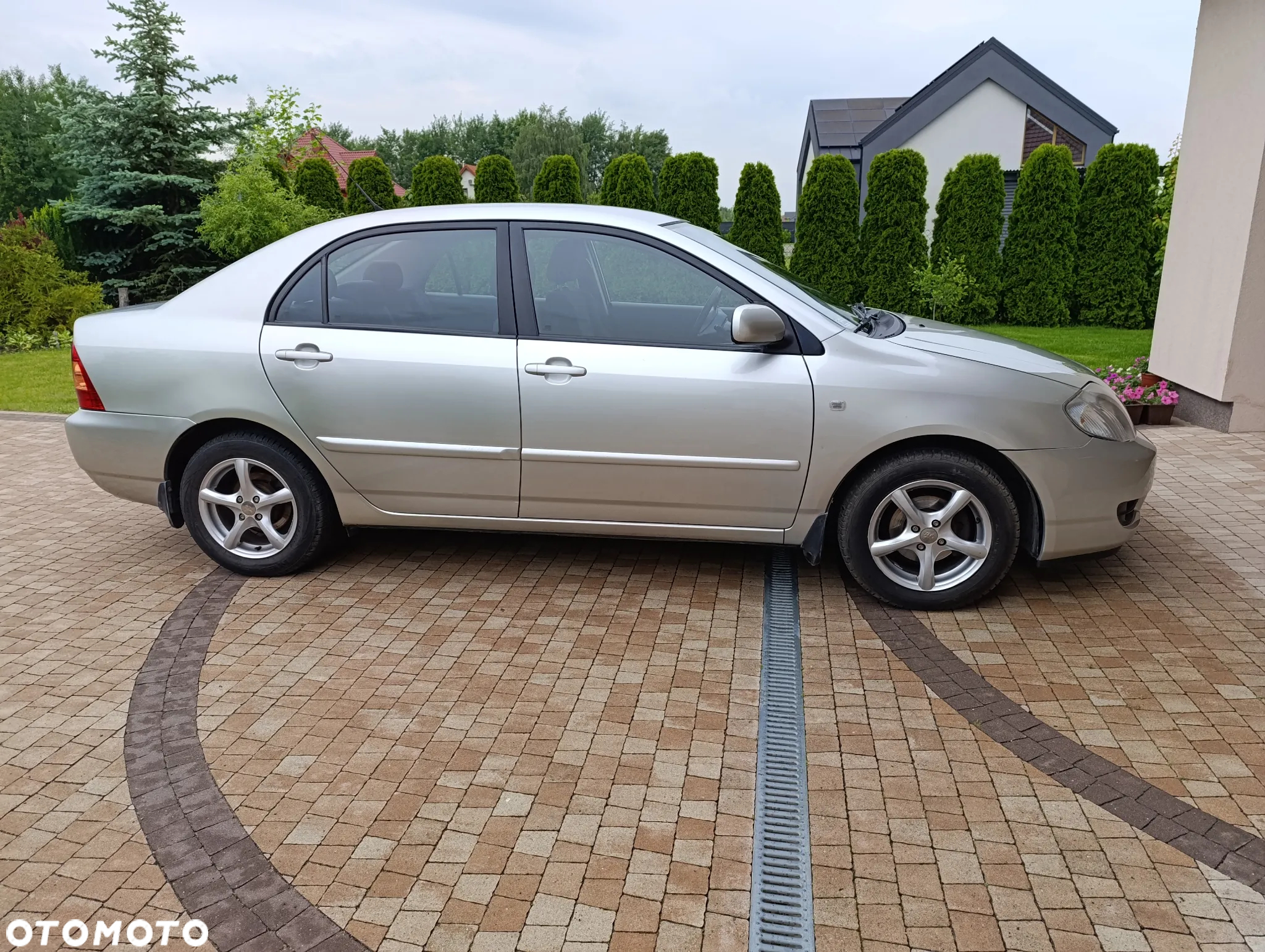 Toyota Corolla 1.4 VVT-i Terra - 4