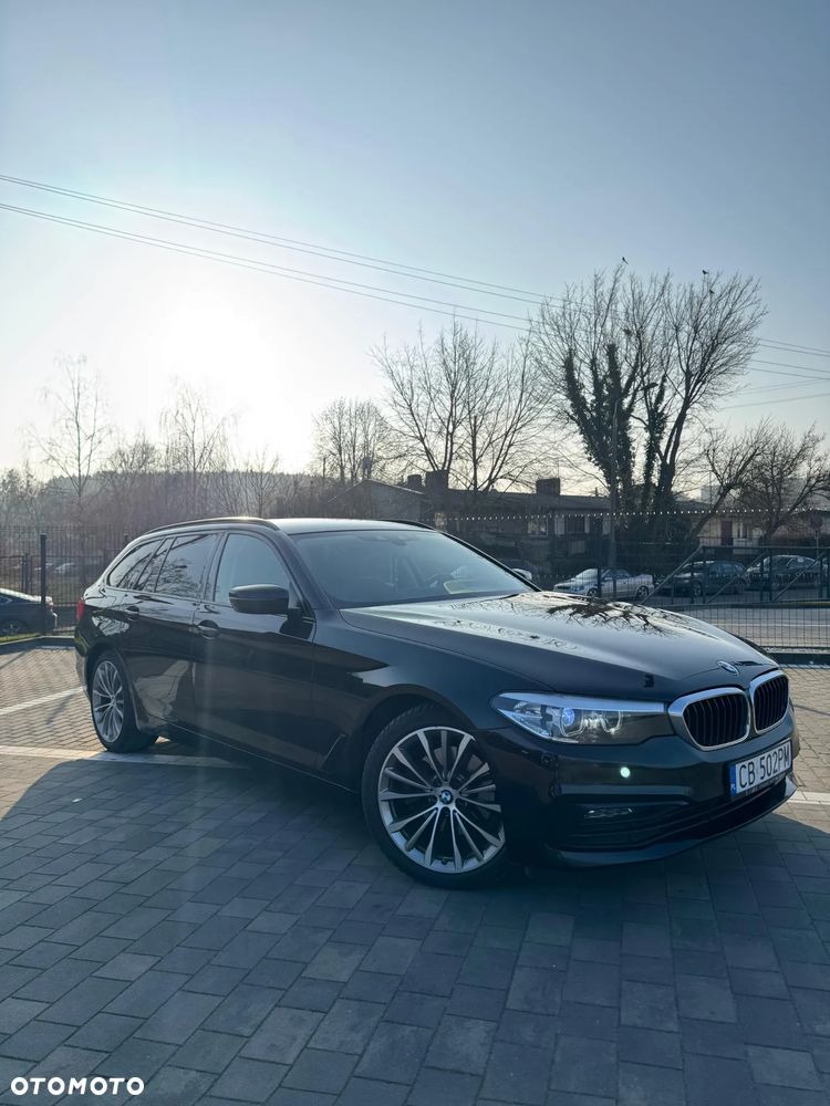 BMW Seria 5 518d Sport Line sport - 7