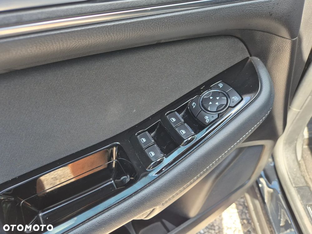 Ford Galaxy 2.0 EcoBlue Titanium - 36