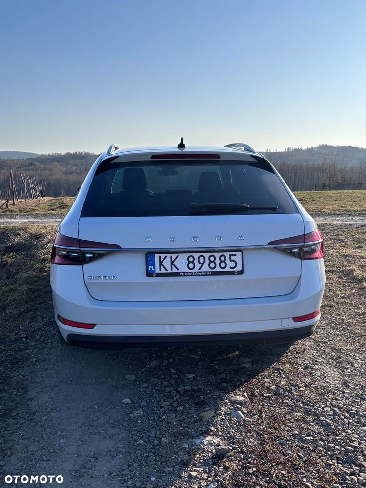 Skoda Superb 2.0 TDI Style DSG - 19